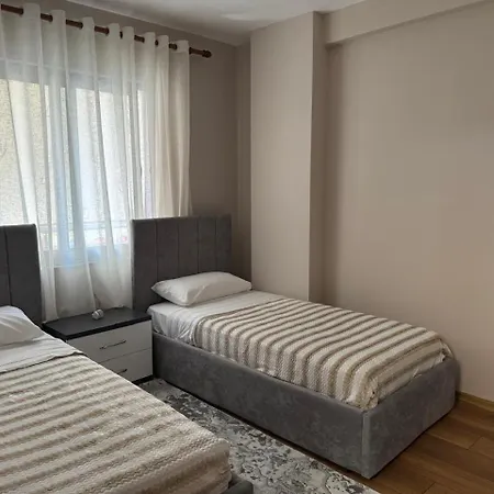Apartment Arya *
